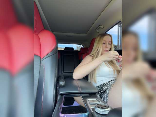 lana-lana03 live cam on BongaCams