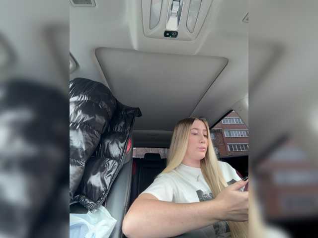 lana-lana03 live cam on BongaCams