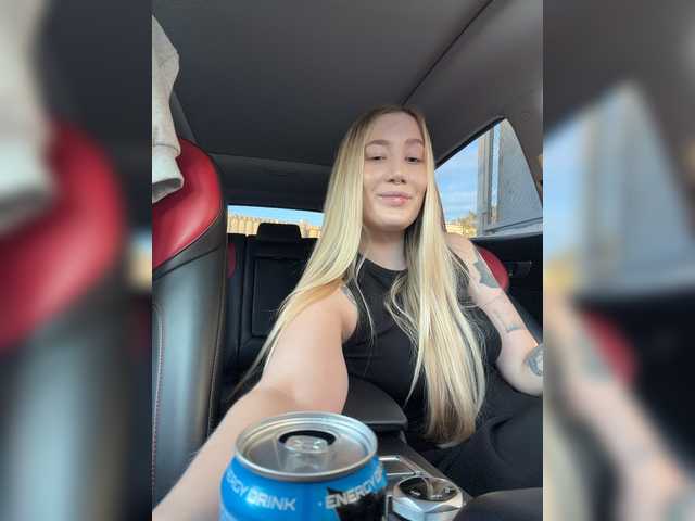 lana-lana03 live cam on BongaCams