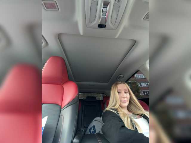 lana-lana03 live cam on BongaCams