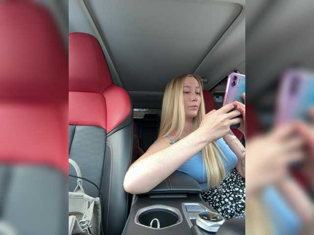 lana-lana03 live cam on BongaCams
