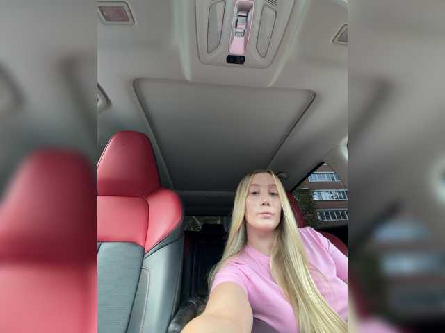 lana-lana03 live cam on BongaCams