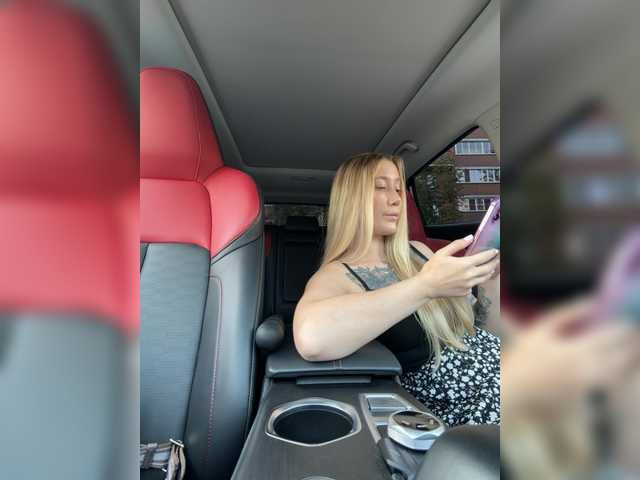 lana-lana03 live cam on BongaCams