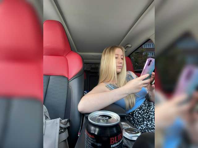 lana-lana03 live cam on BongaCams