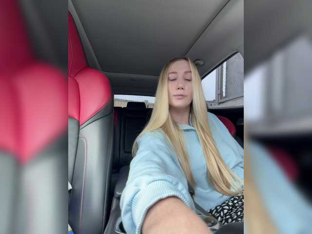 lana-lana03 live cam on BongaCams