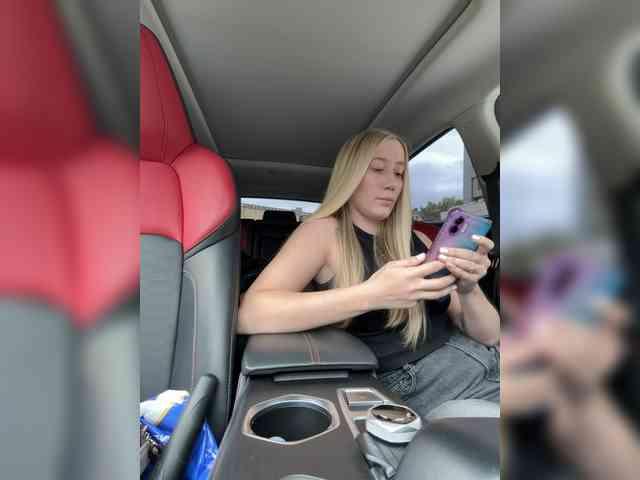 Svetlana____ webcam