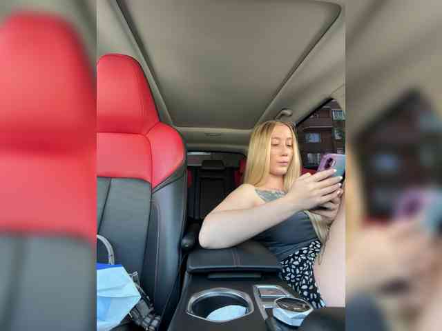 Svetlana____ webcam