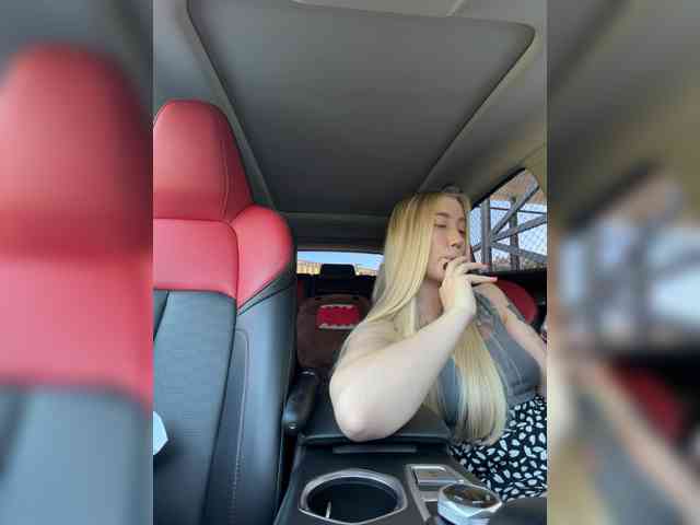 Svetlana____ webcam