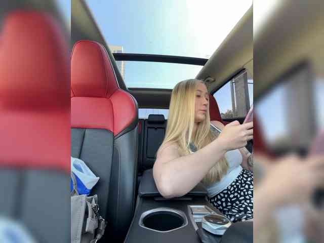 Svetlana____ webcam