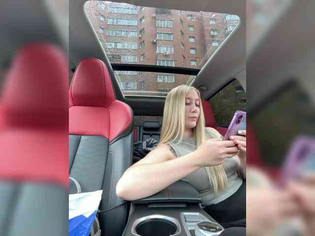 Svetlana____ webcam