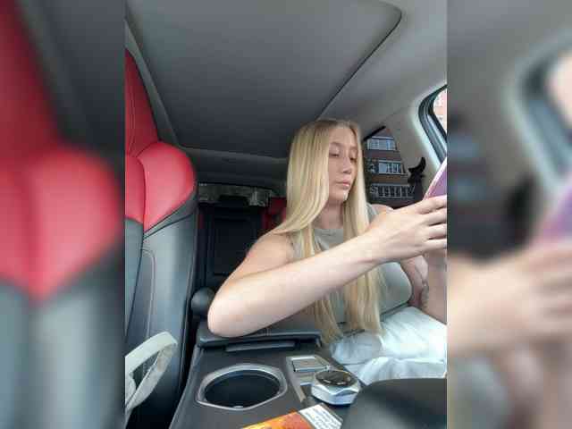 Svetlana____ webcam
