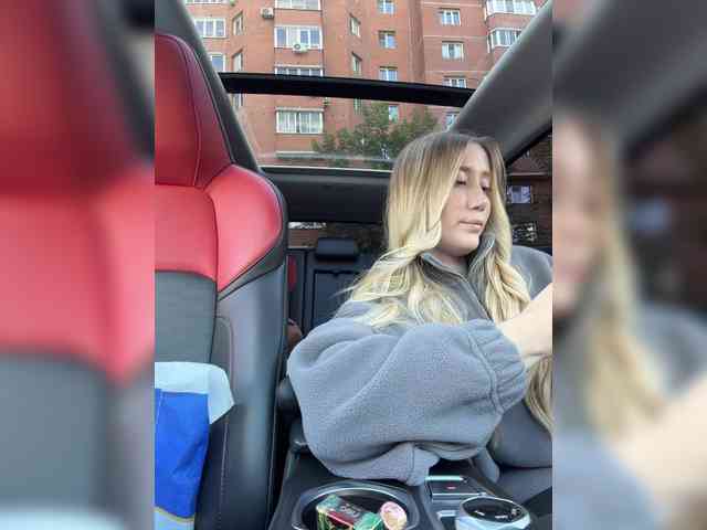 Svetlana____ webcam