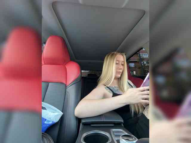 Svetlana____ webcam