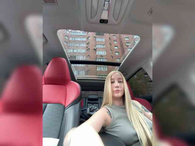 lana-lana03 Live Webcam on BongaCams