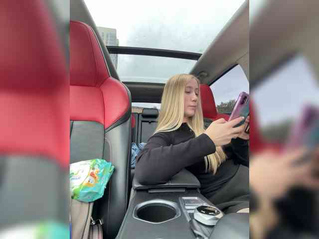 Svetlana____ webcam