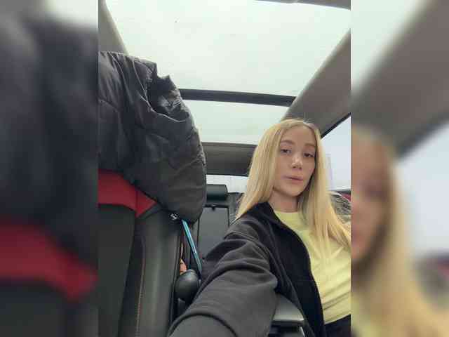 Svetlana____ webcam