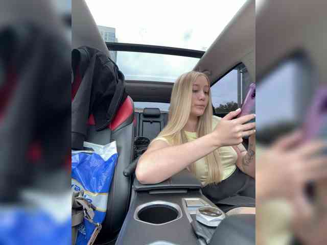 Svetlana____ webcam