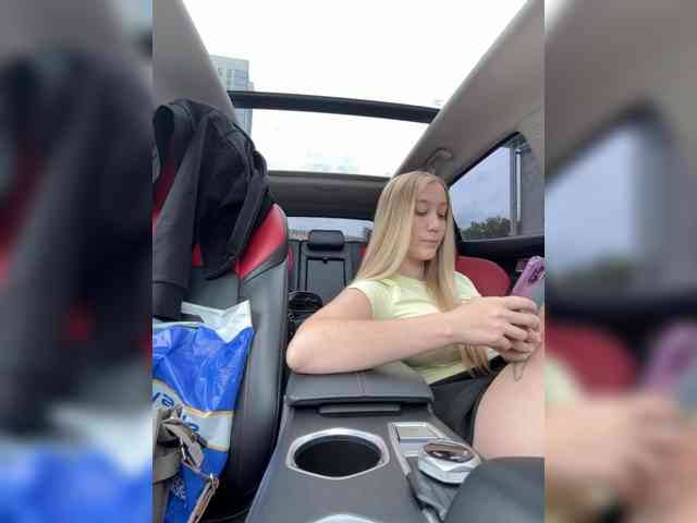 Svetlana____ webcam