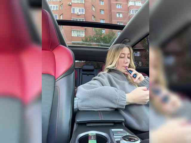 Svetlana____ webcam