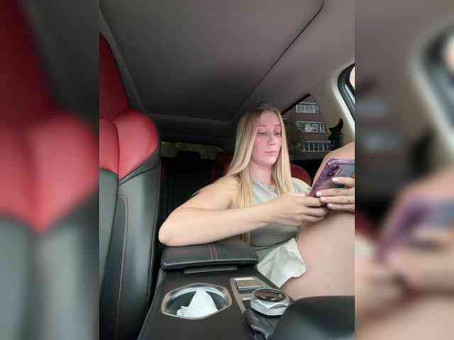 lana-lana03 Live Webcam on BongaCams