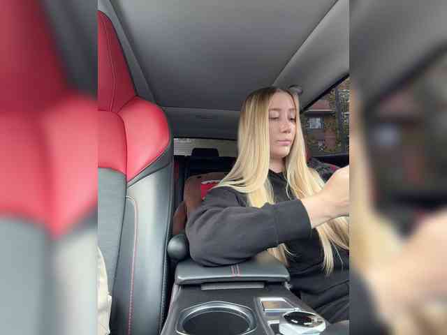Svetlana____ webcam
