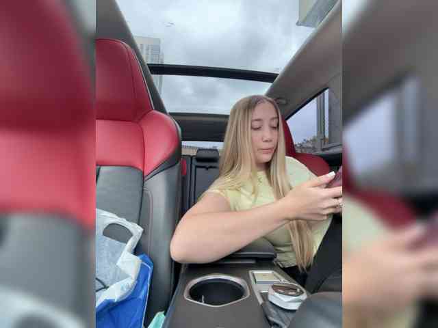 Svetlana____ webcam