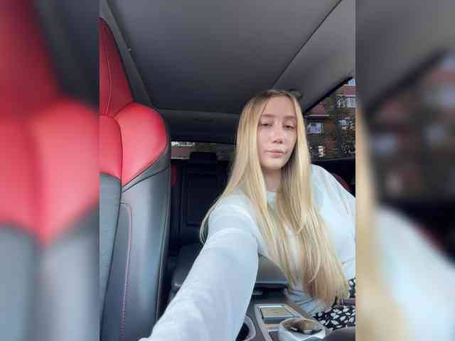 Svetlana____ webcam