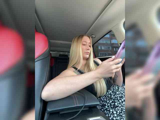 Svetlana____ webcam