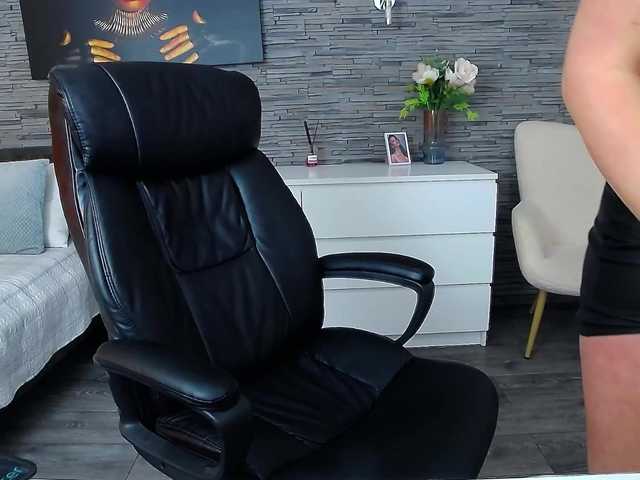 Allana-Doll live cam on BongaCams