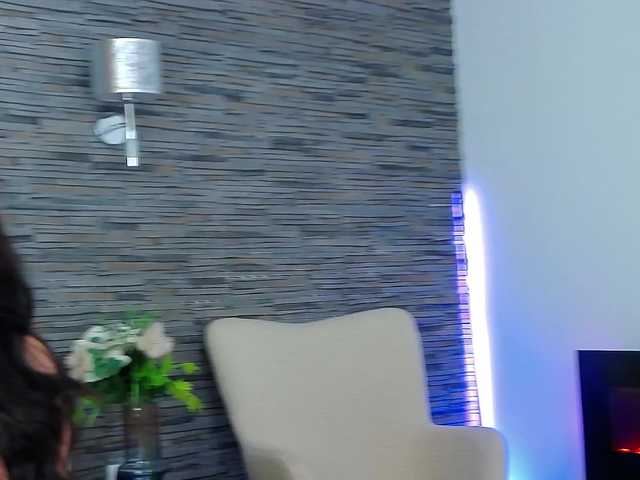 Sex chat gratuit in direct cu Allana-Doll pe BongaCams