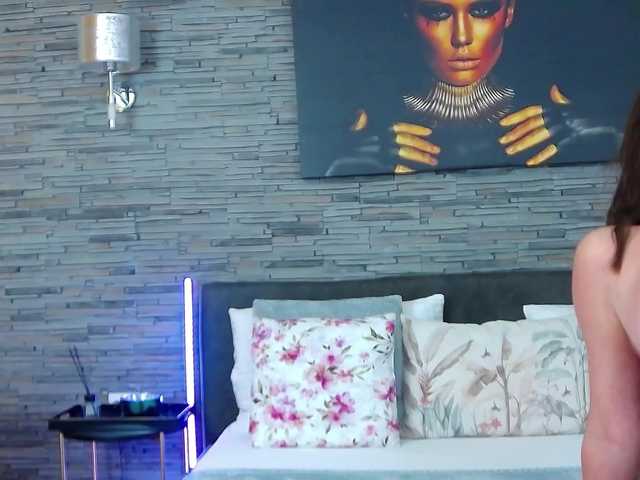 Allana-Doll live cam on BongaCams