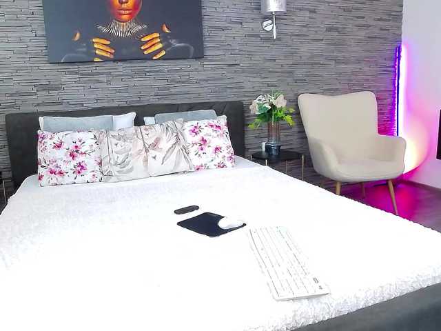 Sex chat gratuit in direct cu Allana-Doll pe BongaCams