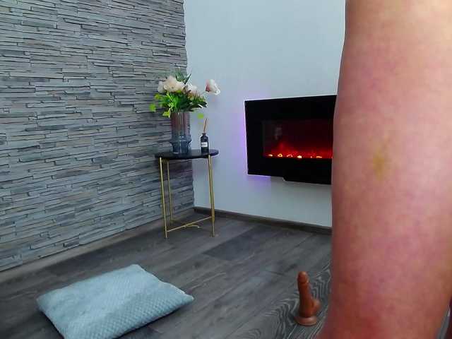 allana-doll live sex show