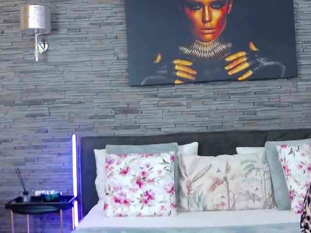 Allana-Doll webcam