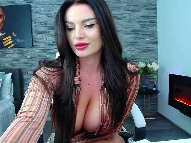 Modella: Allana-Doll