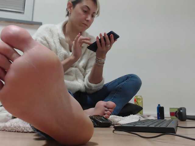 LadyMoonCash