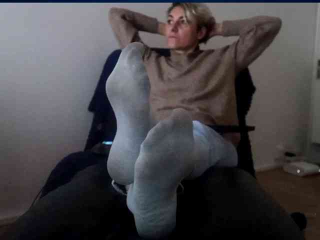 LadyMoonCash webcam