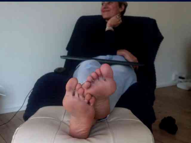 LadyMoonCash