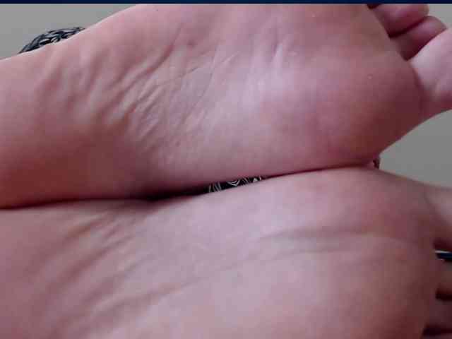 LadyMoonCash webcam