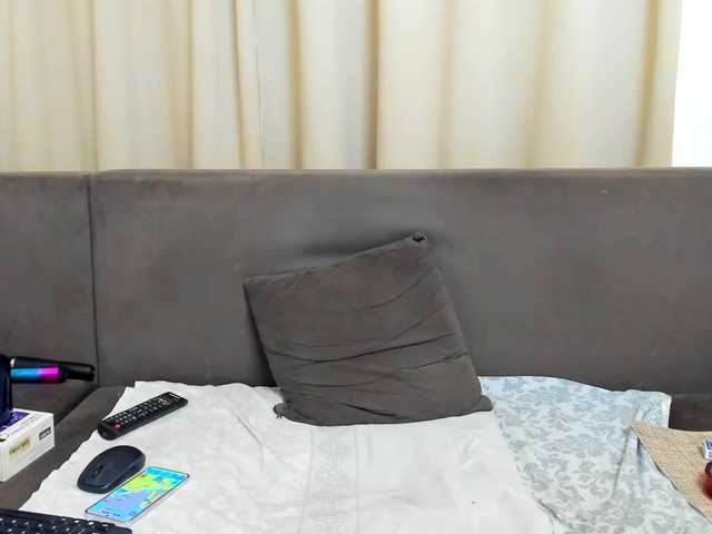 Sophiestique live cam on BongaCams
