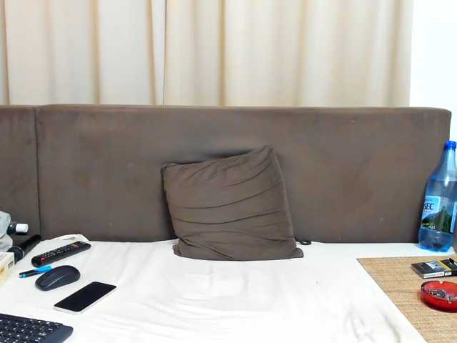 Sophiestique live cam on BongaCams