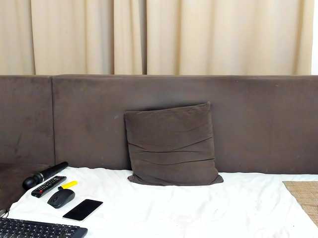 Sophiestique live webcam show