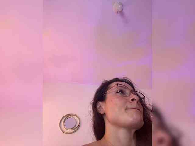 Charlize_Grey webcam