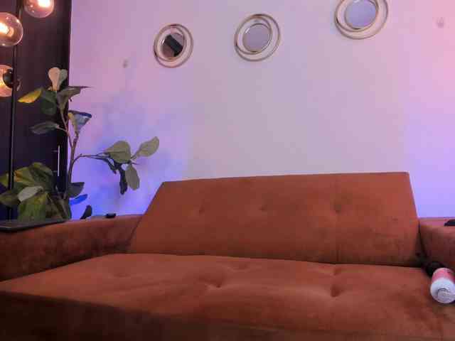 Charlize_Grey webcam