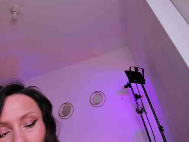 Charlize_Grey