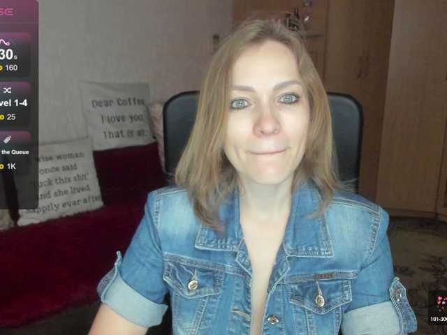 CherishSia live cam on BongaCams
