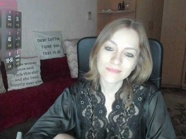 SilviaSweet live cam preview