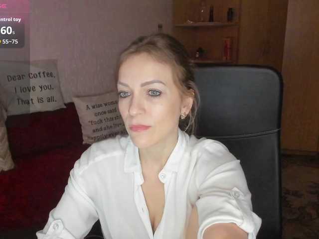 CherishSia's BongaCams show and profile