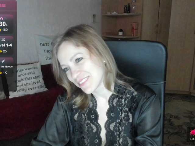 CherishSia live cam on BongaCams