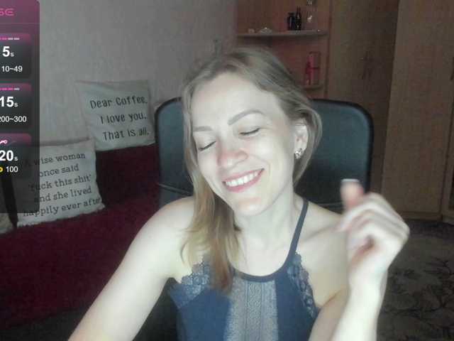 CherishSia live cam on BongaCams